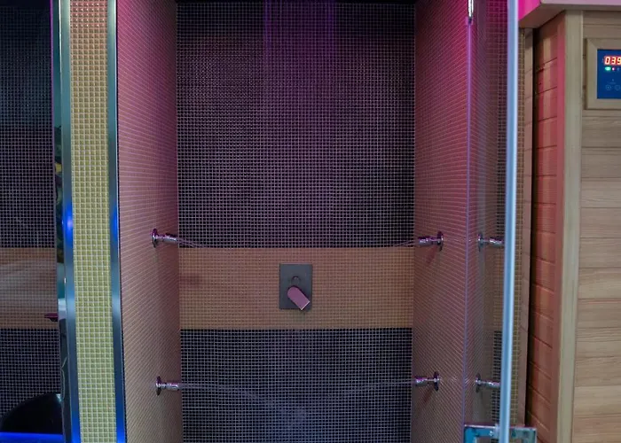 La Casa Nel Vicolo 3 *